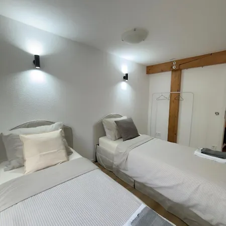 Modernes Mit 3 Schlafzimmer Mit Zentraler Lage * Villingen-Schwenningen