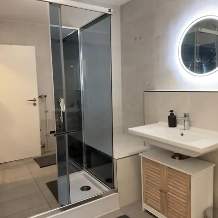 Modernes Mit 3 Schlafzimmer Mit Zentraler Lage Villingen-Schwenningen