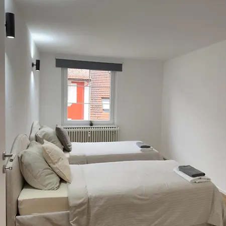 Apartman Modernes Mit 3 Schlafzimmer Mit Zentraler Lage *