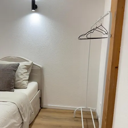 Modernes Mit 3 Schlafzimmer Mit Zentraler Lage Apartman Villingen-Schwenningen